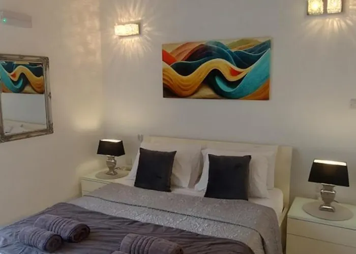 Spqr 2 Apartment Valletta