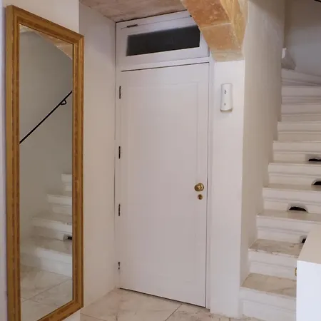 Spqr 2 * فاليتا