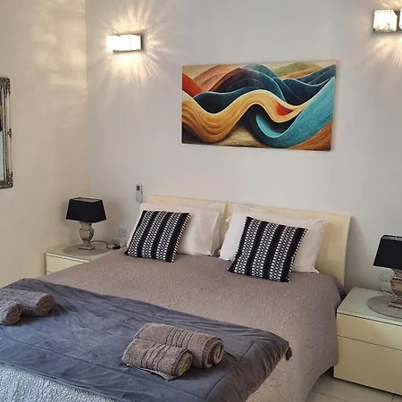 Spqr 2 * فاليتا